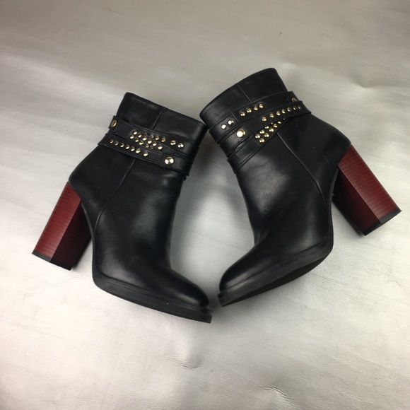 Firenze Aston black stud leather ankle boots - Picture 2 of 13